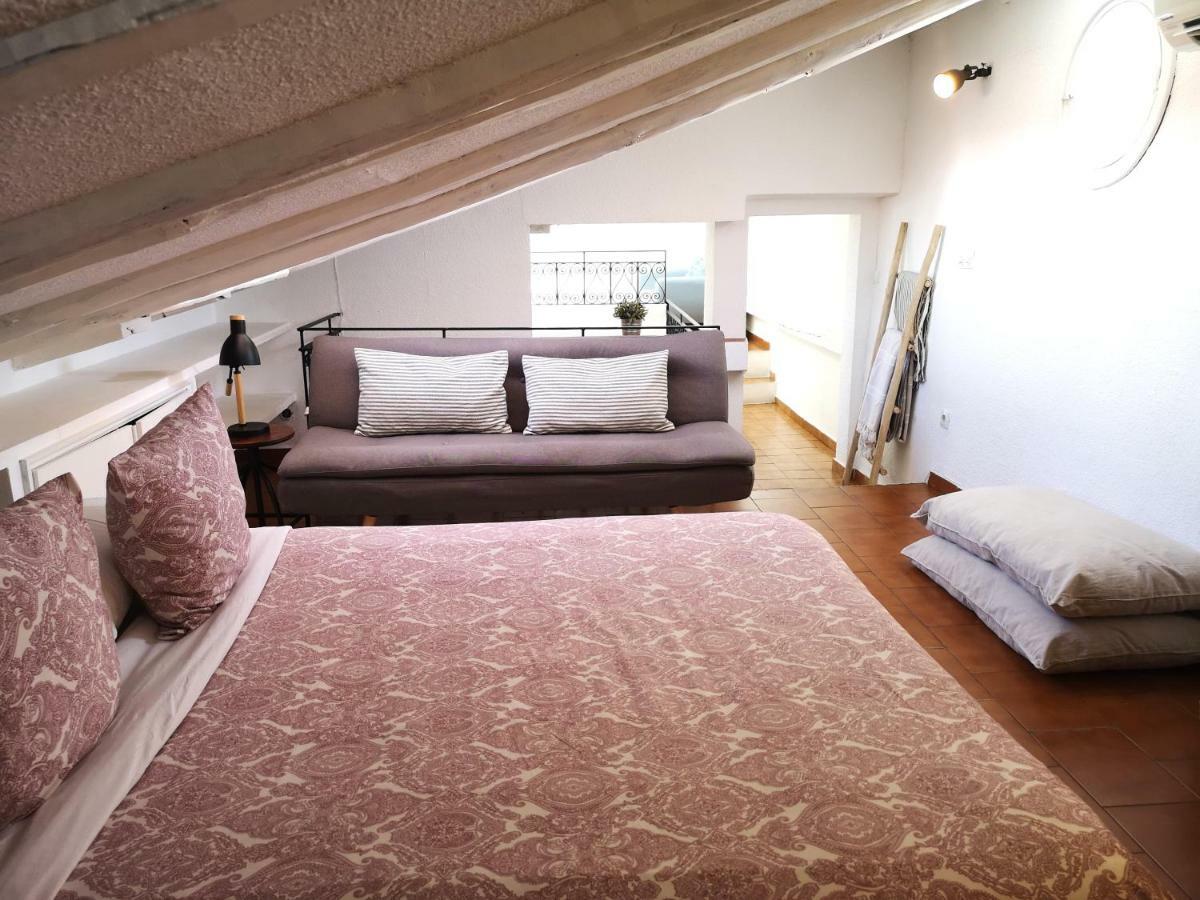 Apartamento Atocha 68 Lägenhet Madrid Exteriör bild